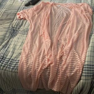 Lularoe Shirley women’s kimono